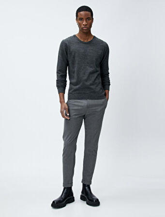 Basic Kazak Bisiklet Yaka Slim Fit Uzun Kollu Dokulu