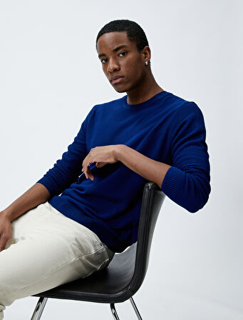 Basic Kazak Bisiklet Yaka Slim Fit Uzun Kollu Dokulu