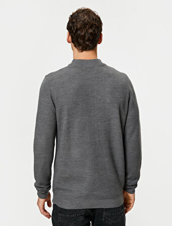 Basic Triko Kazak Slim Fit Dik Yaka Dokulu Uzun Kollu