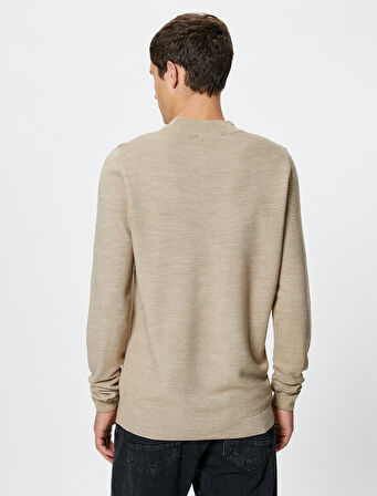 Basic Triko Kazak Slim Fit Dik Yaka Dokulu Uzun Kollu