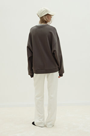 Kahverengi Logolu Oversize Sweatshirt