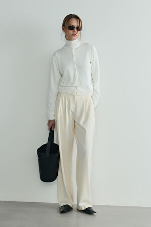 Ekru Lea Triko Hırka