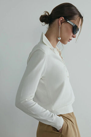 Beyaz Carter Polo Yaka Triko Kazak