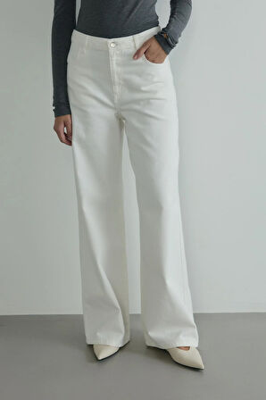 Beyaz 88 Wide Leg Jean