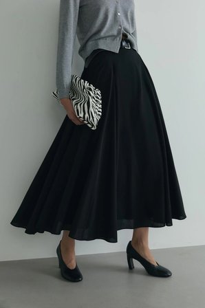 Siyah Liza Kemerli Etek