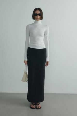 Ekru Boğazlı Tensel Body