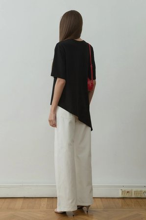 Siyah Asimetrik Oversize Tişört