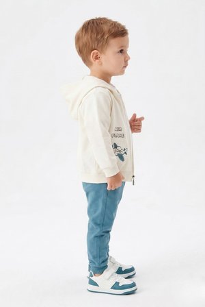 Toontoy Erkek Çocuk 3'lü Eşofman Takımı Uzun Kollu Bisiklet Yaka Nakışlı T-shirt - Kapüşonlu Fermuarlı Hırka- Beli Paçası Lastikli Eşofman Altı 25052
