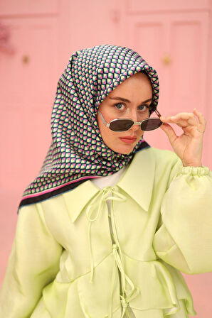 Silk Home Tivil İpek Eşarp IST11438-27 Siyah, Pembe, Fosforlu Yeşil, Mavi