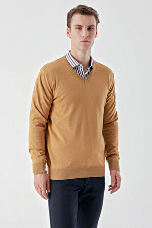  Erkek Camel Basic V Yaka Dynamic Fit Rahat Kesim Triko