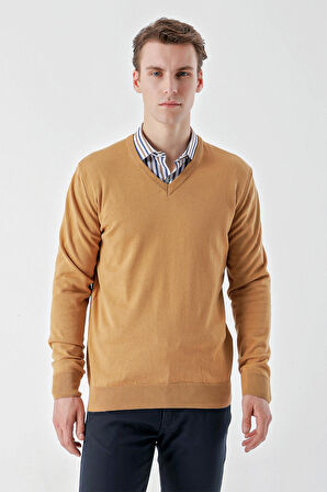  Erkek Camel Basic V Yaka Dynamic Fit Rahat Kesim Triko