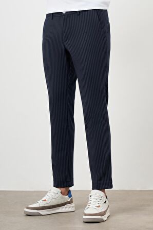  Erkek Lacivert Poliviskon Trend Çizgili Slim Fit Örme Spor Pantolon