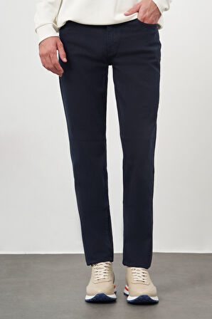  Erkek Lacivert Mevsimlik Pamuk 5 Cep Dynamic Fit Jean Pantolon