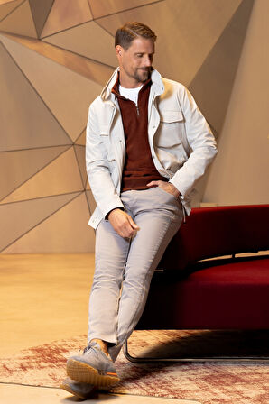  Erkek Taş Poliamit Çıtçıtlı Kapitone Mont