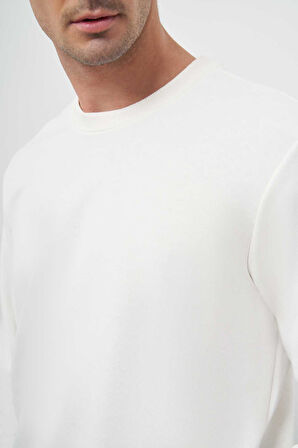  Erkek Beyaz Basic Bisiklet Yaka Sweat-Shirt