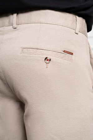  Erkek Bej Dynamic Fit Rahat Kesim Chino Pantolon