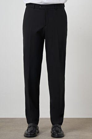  Erkek Siyah Basic Dynamic Fit Pantolon