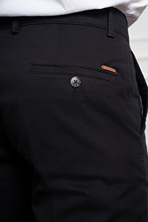  Erkek Siyah Dynamic Fit Chino Pantolon