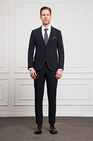  Erkek Lacivert Basic Slim Fit Sivri Yaka Takım Elbise
