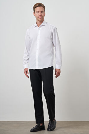  Erkek Beyaz Pamuk Trend Slim Fit Dar Kesim Non Iron Gömlek