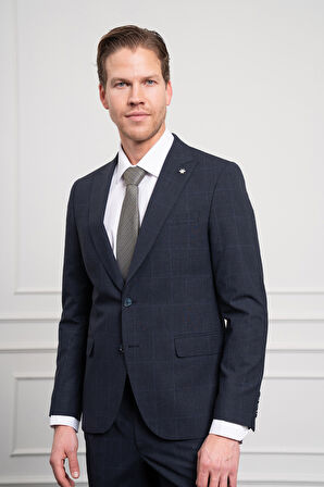  Erkek Lacivert Yünlü Slim Fit Sivri Yaka Takım Elbise