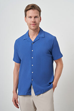  Erkek Mavi Apaş Yaka Kısa Kol Gömlek