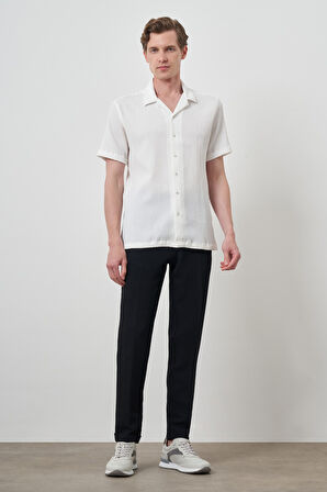  Erkek Beyaz Apaş Yaka Kısa Kol Gömlek