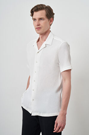  Erkek Beyaz Apaş Yaka Kısa Kol Gömlek