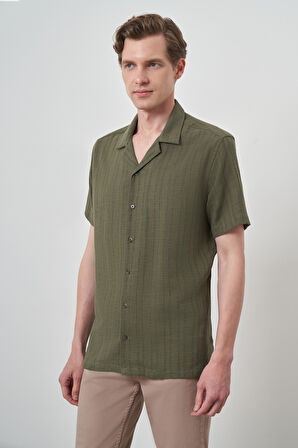  Erkek Haki Keten Regular Fit Apaş Yaka Kısa Kol Gömlek