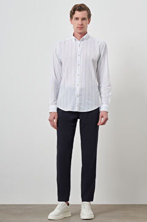  Erkek A. MAVİ Keten Dynamic Fit Düğmeli Yaka Gömlek