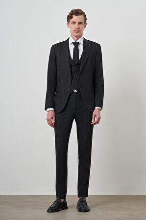  Erkek Siyah Trend Yelekli Slim Fit  Sivri Yaka Takım Elbise