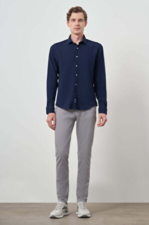  Erkek Lacivert Gofre Trend Desenli Dynamic Fit İtalyan Yaka Gömlek