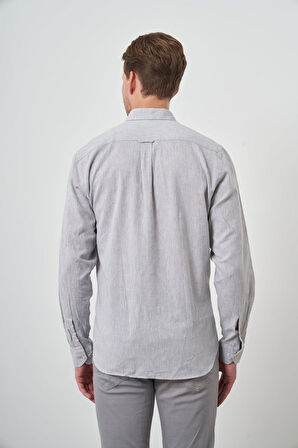  Erkek Gri Keten Trend Dynamic Fit Düğmeli Yaka Gömlek