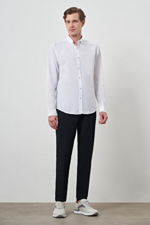  Erkek Beyaz Keten Trend Dynamic Fit Düğmeli Yaka Gömlek