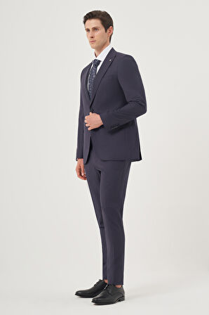  Erkek Lacivert Yünlü  8-Drop Trend Çizgili Slim Fit Sivri Yaka Takım Elbise