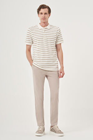  Erkek Ekru Trend Çizgili Dinamik Fit Polo Yaka T-Shirt