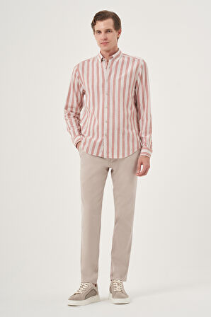  Erkek Kiremit Pamuk Trend Dynamic Fit Düğmeli Yaka Gömlek