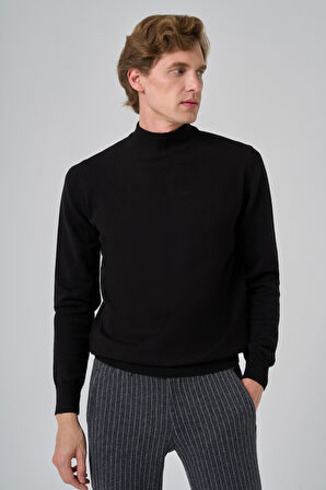  Erkek Siyah Basic Yarım Balıkçı Yaka Dynamic Fit Rahat Kesim Triko