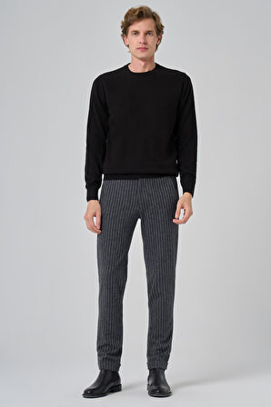  Erkek Siyah Basic Bisiklet Yaka Dynamic Fit Rahat Kesim Triko