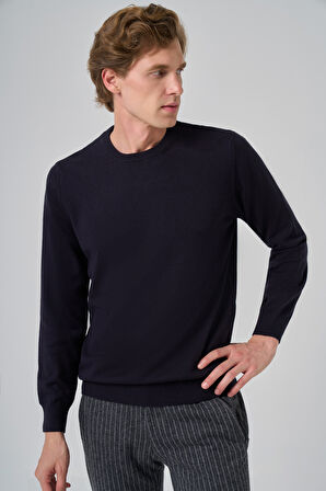  Erkek Lacivert Basic Bisiklet Yaka Dynamic Fit Rahat Kesim Triko