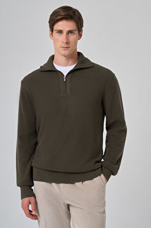  Erkek Haki Trend Bato Yaka Dynamic Fit Rahat Kesim Triko