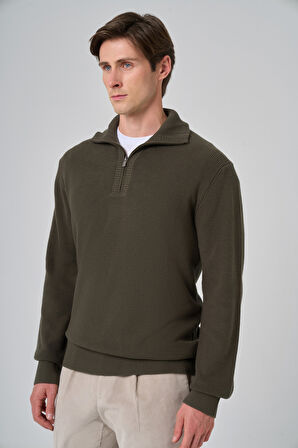  Erkek Haki Trend Bato Yaka Dynamic Fit Rahat Kesim Triko