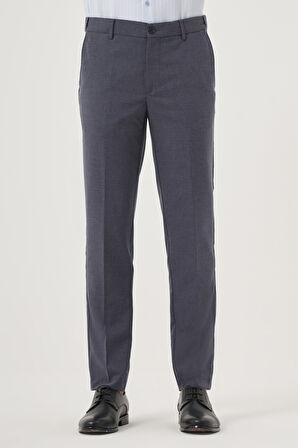  Erkek Lacivert Trend Dynamic Fit Pantolon