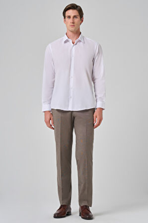  Erkek Beyaz Basic Regular Fit Sert Yaka Gömlek