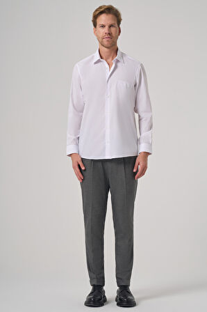  Erkek Beyaz Basic Regular Fit Sert Yaka Cepli Gömlek