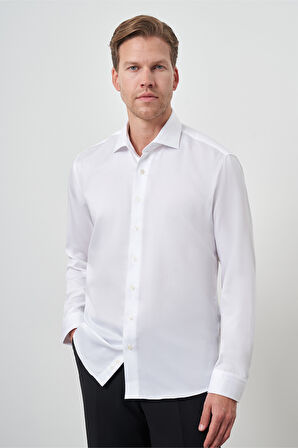  Erkek Beyaz Pamuk Trend Slim Fit Dar Kesim Non Iron Gömlek