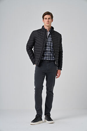  Erkek Siyah Polyester Kısa Kapitone Mont