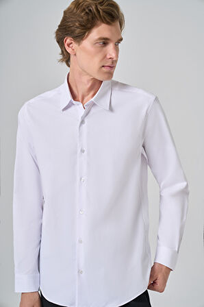  Erkek Beyaz Slim Fit Sert Yaka Gömlek
