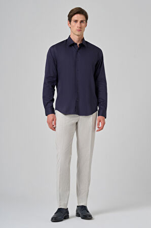  Erkek Lacivert Dynamic Fit Sert Yaka Gömlek