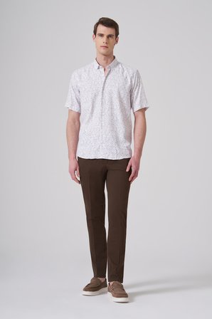 Erkek KAHVE Trend Regular Fit Düğmeli Yaka Kısa Kollu Gömlek